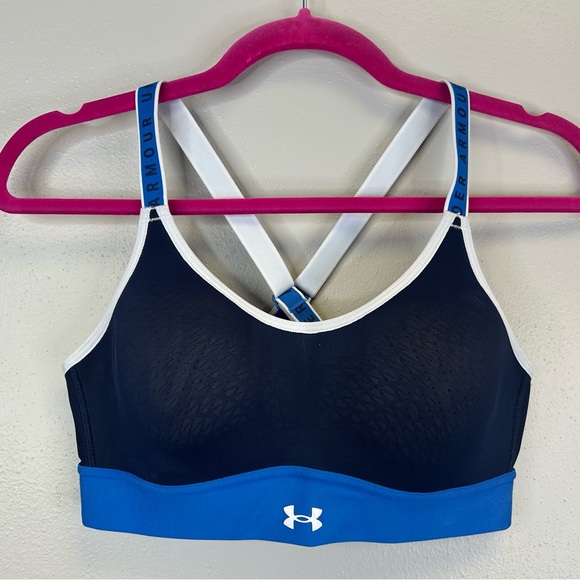Under Armour S Women's Navy and White Sports Bra Athletic EUC Sports Workout - Picture 3 of 11
